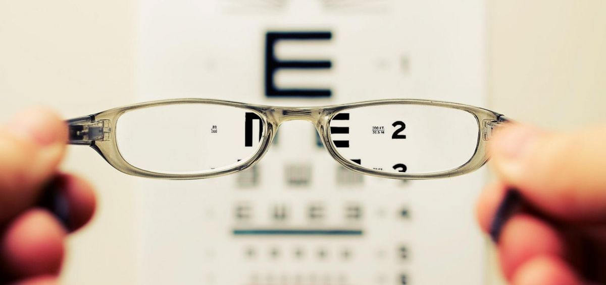 Read on for tips on how to prevent myopia in your children.